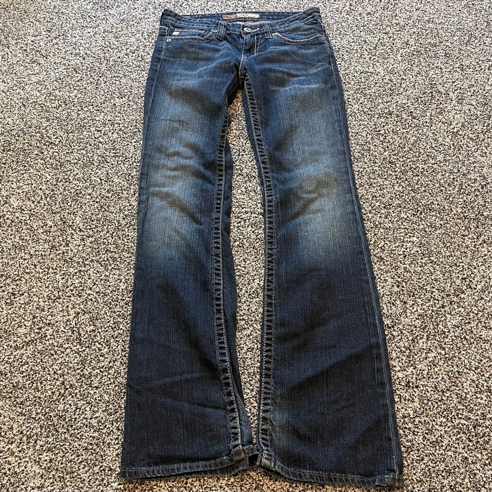 Big Star Remy Low Rise Flare Jeans Womens 27L Dark Wash Bootcut 31 Inseam - Picture 2 of 7